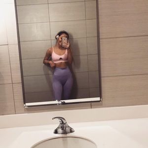 6 Gymshark Seamless Energy High Waisted Leggings - Beet
